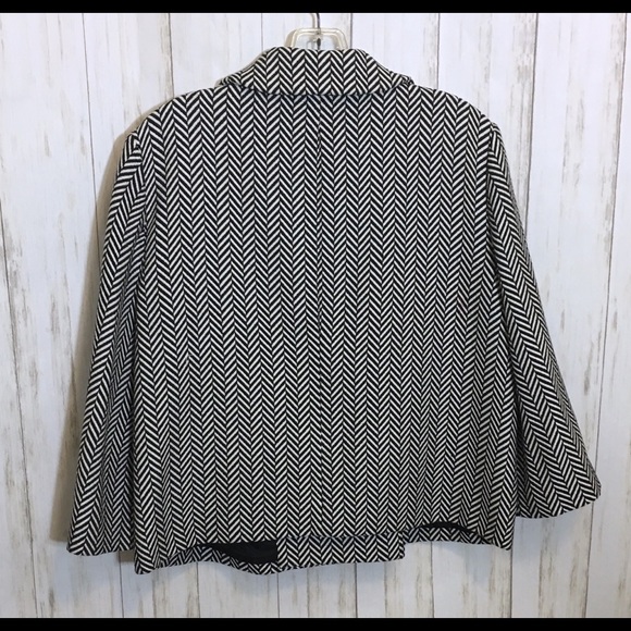 Michael Kors Herringbone Swing Jacket 3/4 Sleeves - Picture 3 of 7